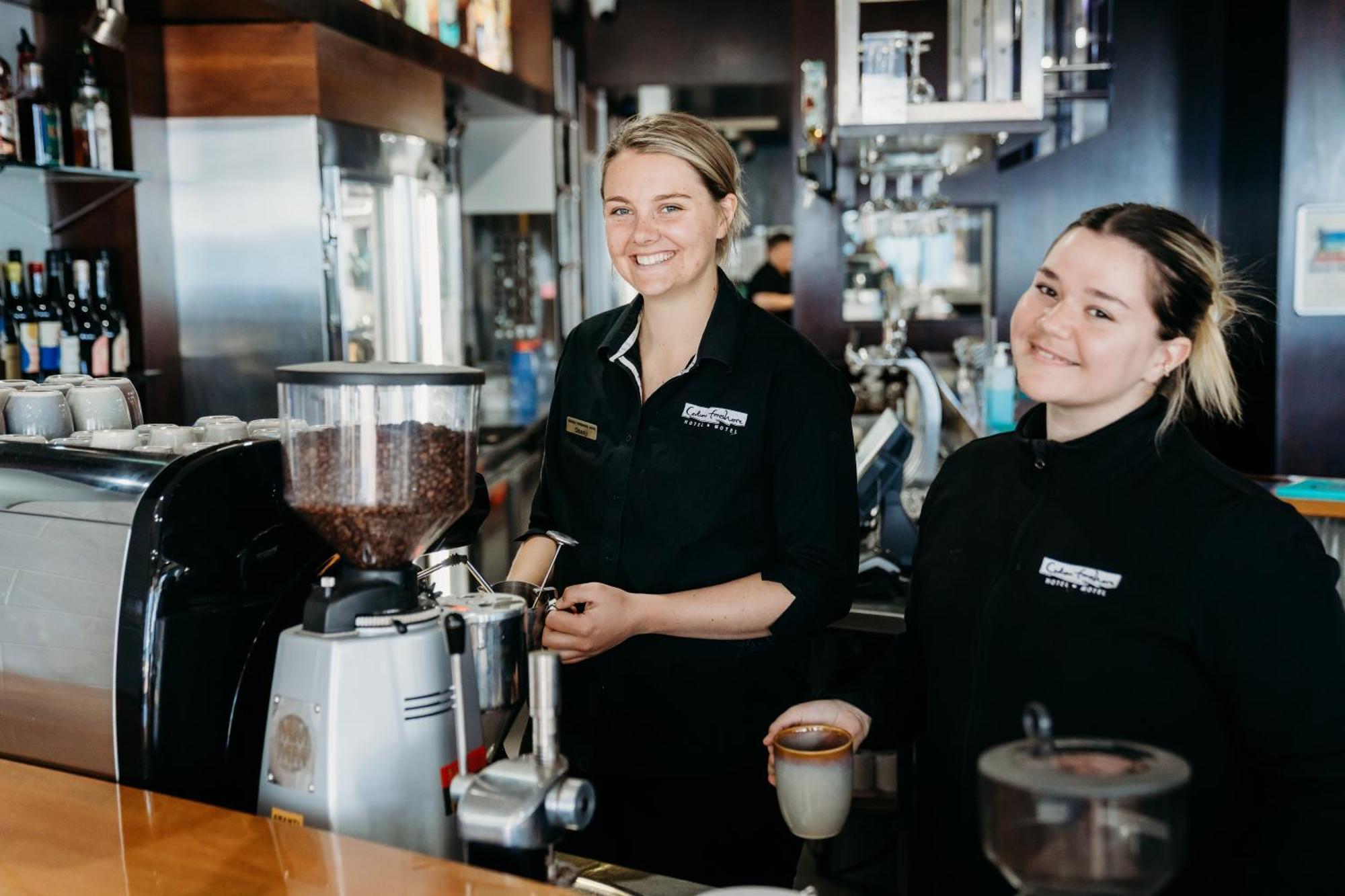Ceduna Foreshore Hotel Motel Экстерьер фото